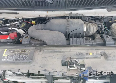 2011 Ford E-350 Super Duty Xlt z USA, uszkodzony, nr VIN 1FBNE3BL1BDB12855